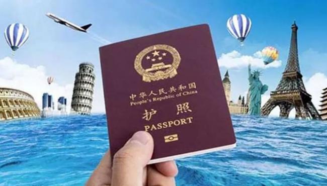 出国旅游是自由行好还是参团好